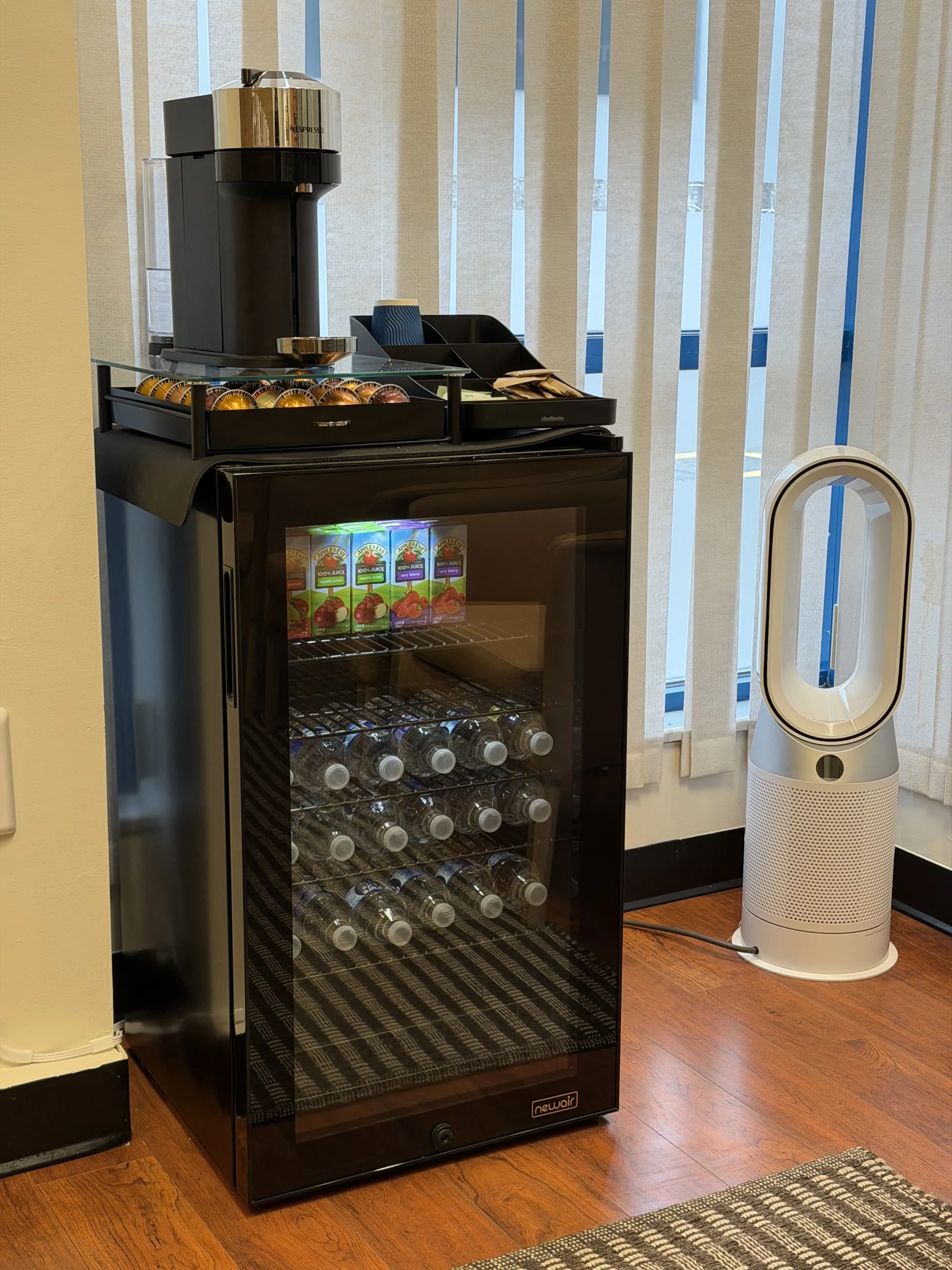 Coffee and beverage station in the Innova Smiles waiting area for patient comfort